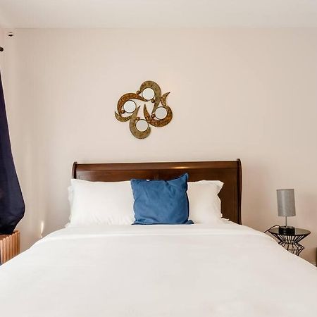 Zen Retreat Apartment นิวยอร์ก ภายนอก รูปภาพ